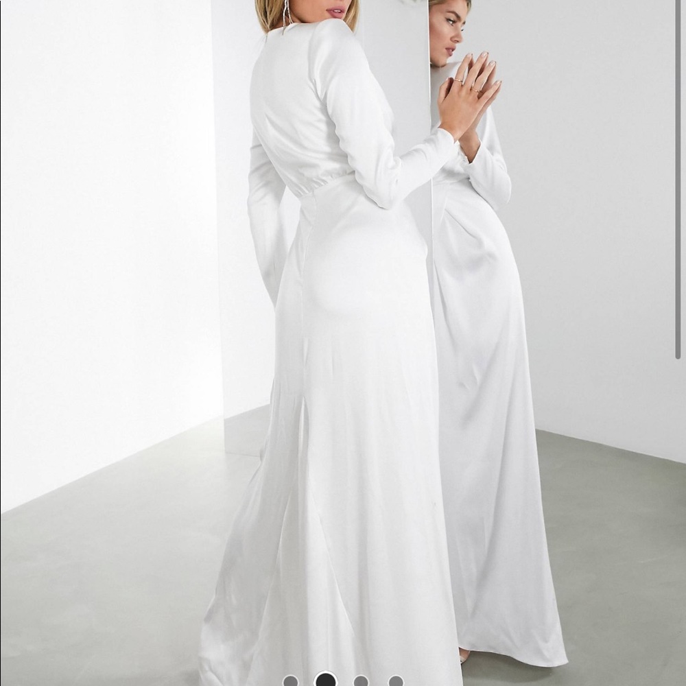 Asos Sadie Plunge Pleated Wrap Dress in Satin Wedding Dress - Picture 3 of 4